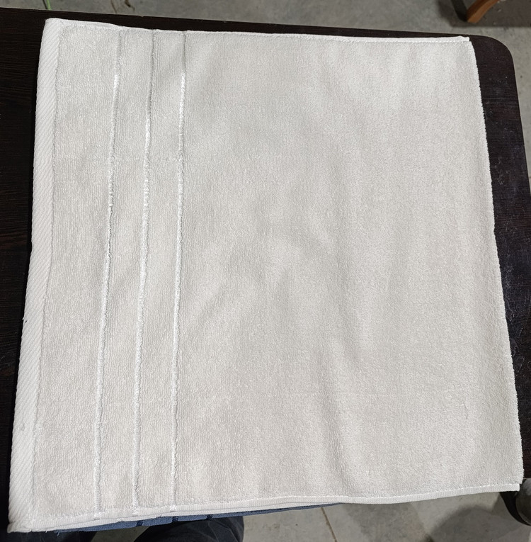 حوله دستی تکی جین (12 عددی ) مدل رینک جنس پنبه اعلا 90*50