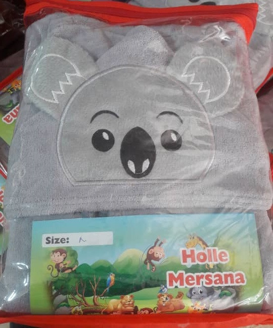 حوله تن پوش خردسال ( بچه گانه ) طرح کوالا گوشدار جنس پنبه اعلا